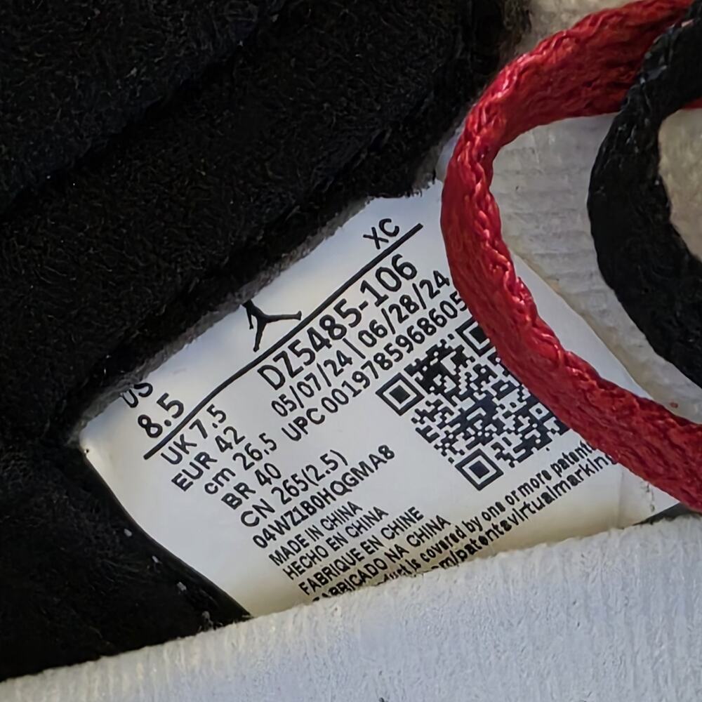 Air Jordan 1 Retro OG High Black Toe Reimagined Brand New Sz 8.5 - Picture 8 of 10